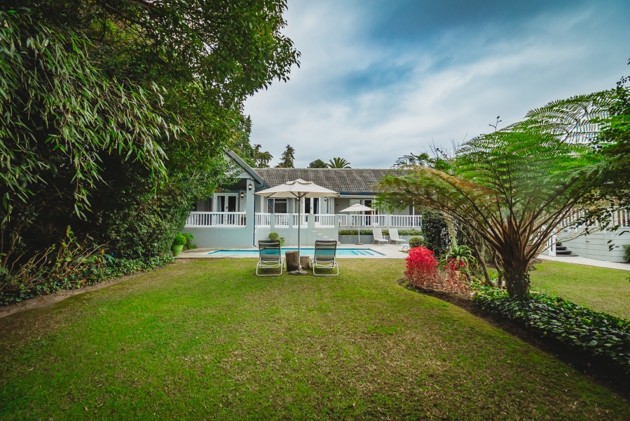 6 Bedroom Property for Sale in Heatherlands Western Cape